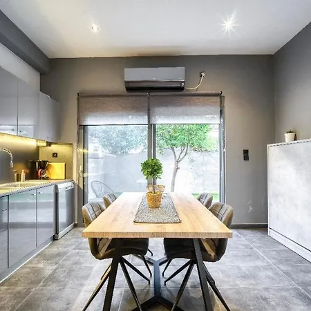 Apartment L *