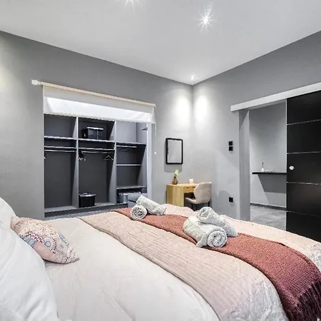 Apartment L